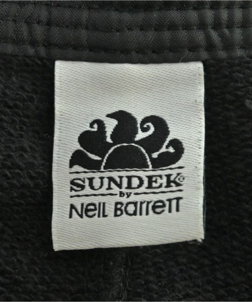 Neil Barrett（ニールバレット）ショートパンツ 黒 サイズ:30(M位) メンズ/2200619918163