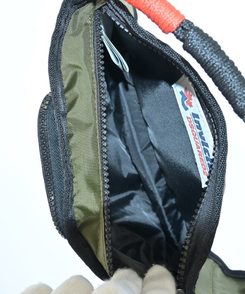 DSQUARED（ディースクエアード）ショルダーバッグ カーキ サイズ:- メンズ/2200641209109