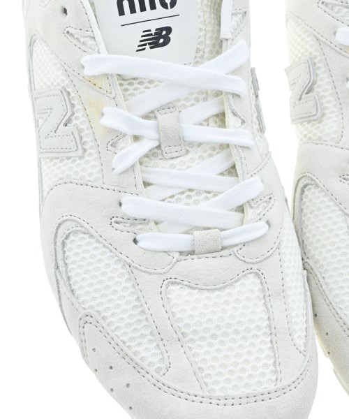 Miu Miu（ミュウミュウ）スニーカー 白 サイズ:EU41(26cm位) メンズ/2200638531114