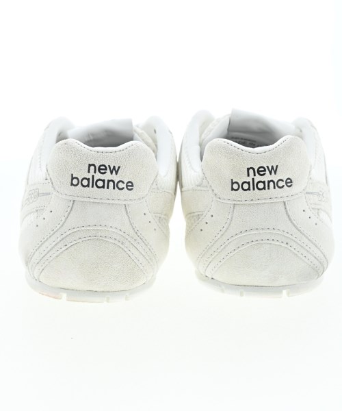 Miu Miu（ミュウミュウ）スニーカー 白 サイズ:EU41(26cm位) メンズ/2200638531114