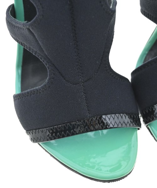 EMILIO PUCCI（エミリオプッチ）パンプス 黒 サイズ:EU37 1/2(24cm位) レディース/2200687339020