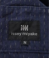 ISSEY MIYAKE（イッセイミヤケ）カジュアルシャツ 紺 サイズ:S メンズ/2200635429032
