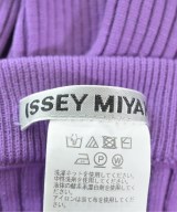 ISSEY MIYAKE（イッセイミヤケ）その他 紫 サイズ:2(S位) レディース/2200635818232