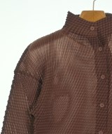 ISSEY MIYAKE（イッセイミヤケ）カジュアルシャツ 茶 サイズ:2(M位) レディース/2200621566116