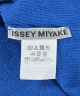 ISSEY MIYAKE（イッセイミヤケ）ニット・セーター 青 サイズ:2(M位) レディース/2200622221052