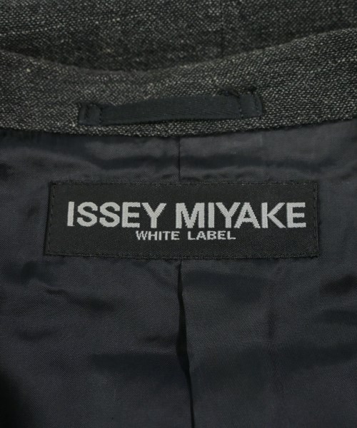 ISSEY MIYAKE（イッセイミヤケ）ジャケット グレー サイズ:1(S位) メンズ/2200638251012