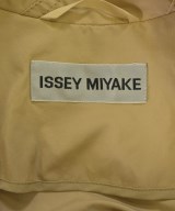 ISSEY MIYAKE（イッセイミヤケ）ジャケット ベージュ サイズ:2(M位) レディース/2200638501049