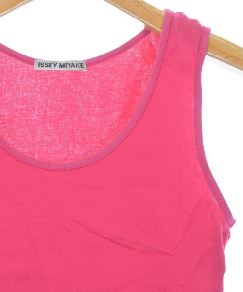 ISSEY MIYAKE（イッセイミヤケ）タンクトップ ピンク サイズ:2(M位) レディース/2200639571140