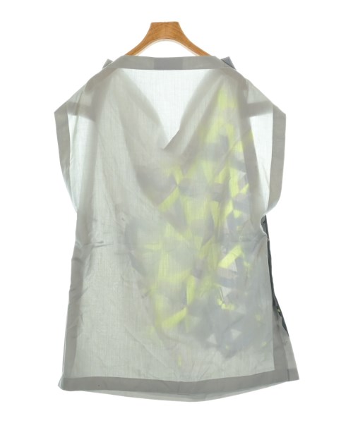 ISSEY MIYAKE（イッセイミヤケ）ブラウス グレー サイズ:2(M位) レディース/2200639829258