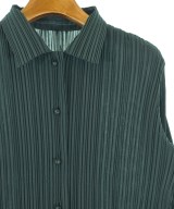 ISSEY MIYAKE（イッセイミヤケ）ブラウス 緑 サイズ:3(L位) レディース/2200640402068