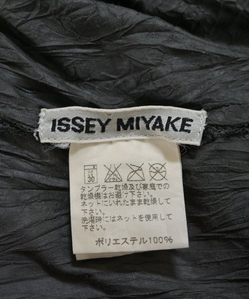 ISSEY MIYAKE（イッセイミヤケ）カジュアルシャツ グレー サイズ:2(M位) レディース/2200631798514