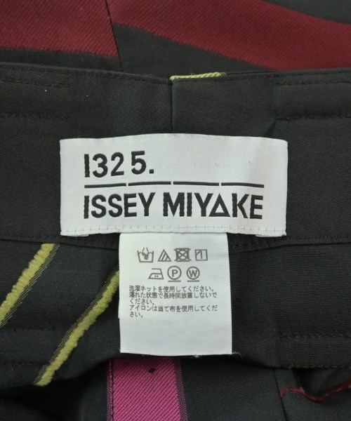 ISSEY MIYAKE（イッセイミヤケ）その他 黒 サイズ:3(L位) レディース/2200641814020