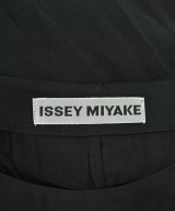 ISSEY MIYAKE（イッセイミヤケ）ブラウス 黒 サイズ:2(M位) レディース/2200621428056