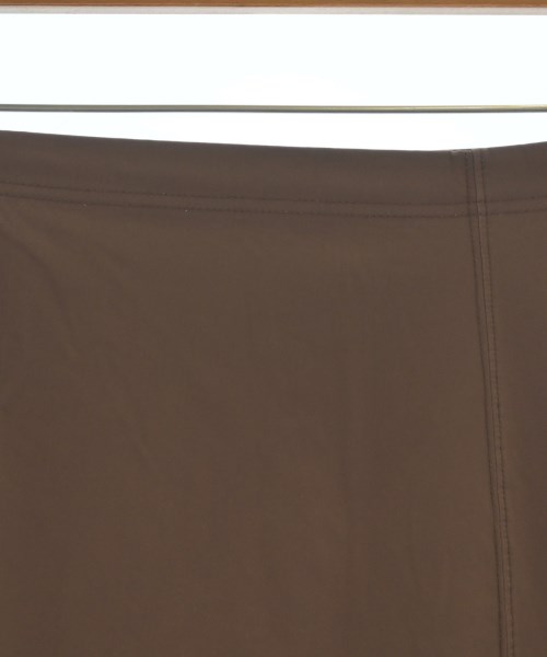ISSEY MIYAKE（イッセイミヤケ）ロング・マキシ丈スカート 茶 サイズ:3(L位) レディース/2200642348029
