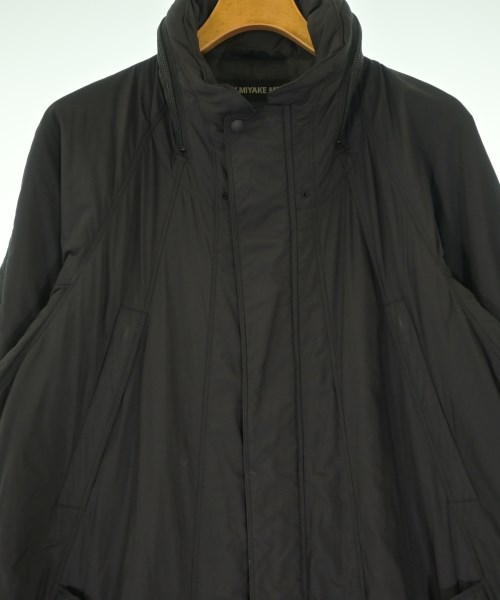ISSEY MIYAKE（イッセイミヤケ）コート 黒 サイズ:3(L位) メンズ/2200643391024