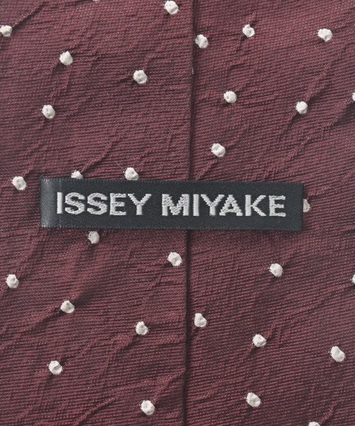 ISSEY MIYAKE（イッセイミヤケ）ネクタイ 赤 サイズ:- メンズ/2200643972049