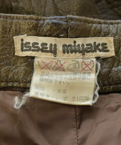 ISSEY MIYAKE（イッセイミヤケ）その他 茶 サイズ:M メンズ/2200644157018