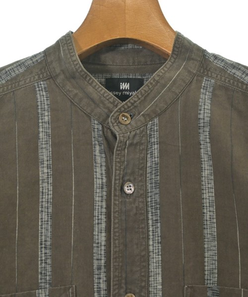 ISSEY MIYAKE（イッセイミヤケ）カジュアルシャツ 茶 サイズ:M メンズ/2200644157063