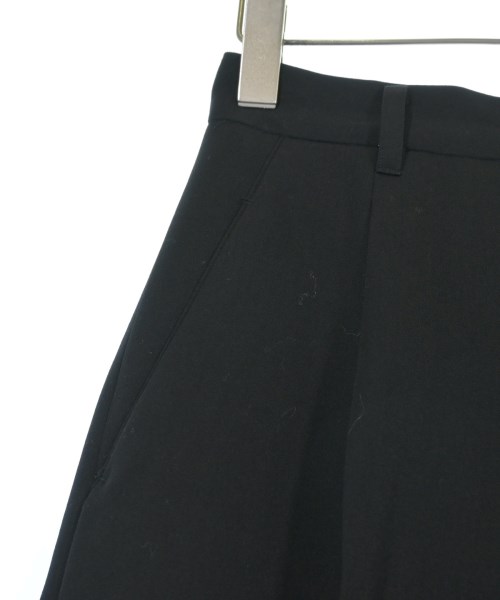 ISSEY MIYAKE（イッセイミヤケ）スラックス 黒 サイズ:M レディース/2200644239011