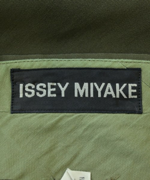 ISSEY MIYAKE（イッセイミヤケ）スラックス カーキ サイズ:M メンズ/2200599725010