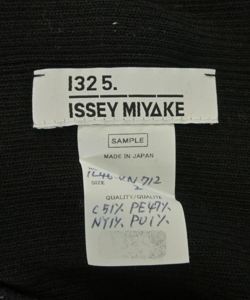 ISSEY MIYAKE（イッセイミヤケ）ニット・セーター 黒 サイズ:2(M位) レディース/2200621700084
