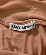 ISSEY MIYAKE（イッセイミヤケ）Tシャツ・カットソー ピンク サイズ:L レディース/2200622252032