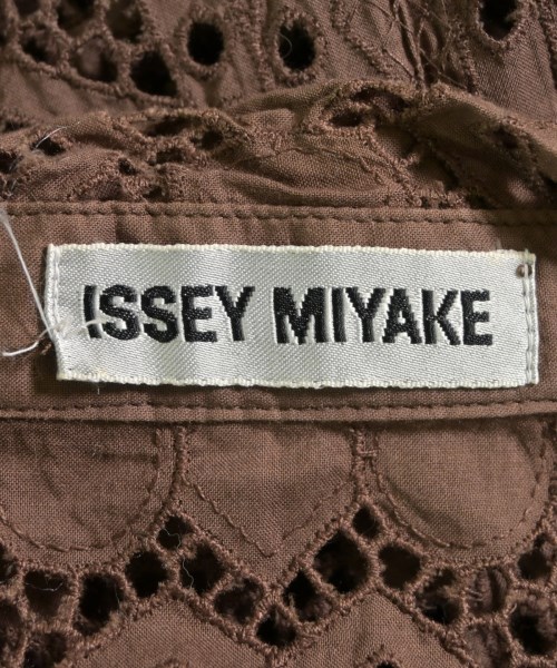ISSEY MIYAKE（イッセイミヤケ）その他 茶 サイズ:M レディース/2200616135037