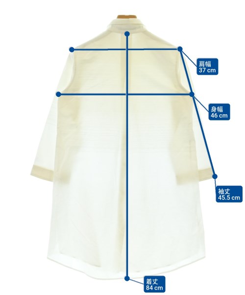 ISSEY MIYAKE（イッセイミヤケ）カジュアルシャツ ベージュ サイズ:2(M位) レディース/2200623707050