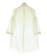 ISSEY MIYAKE（イッセイミヤケ）カジュアルシャツ ベージュ サイズ:2(M位) レディース/2200623707050