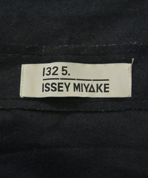 ISSEY MIYAKE（イッセイミヤケ）カジュアルシャツ 黒 サイズ:3(L位) レディース/2200625291038