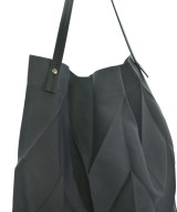 ISSEY MIYAKE（イッセイミヤケ）トートバッグ グレー サイズ:- メンズ/2200626304027