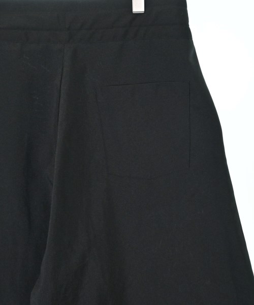 ISSEY MIYAKE（イッセイミヤケ）その他 黒 サイズ:3(L位) レディース/2200626304225