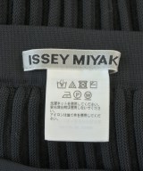 ISSEY MIYAKE（イッセイミヤケ）ロング・マキシ丈スカート 紺 サイズ:2(M位) レディース/2200629353015