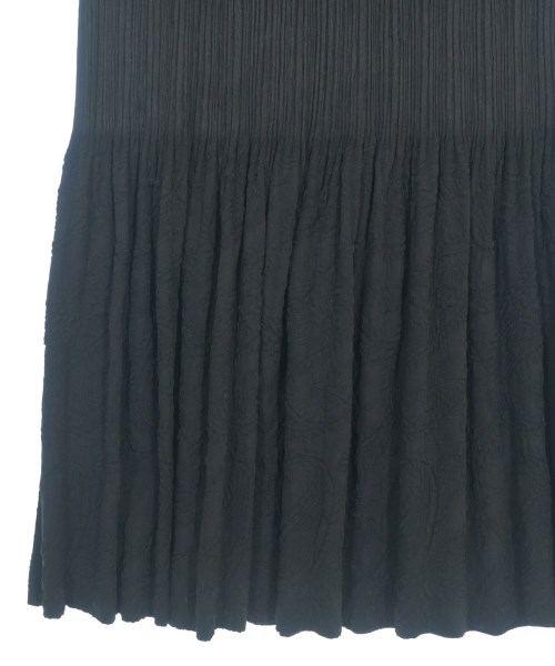 ISSEY MIYAKE（イッセイミヤケ）ロング・マキシ丈スカート 黒 サイズ:M レディース/2200626999155
