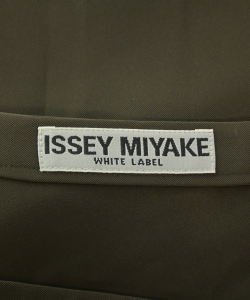 ISSEY MIYAKE（イッセイミヤケ）ロング・マキシ丈スカート 茶 サイズ:2(M位) レディース/2200629801172