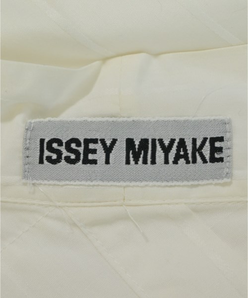 ISSEY MIYAKE（イッセイミヤケ）ブラウス 白 サイズ:M レディース/2200620016018