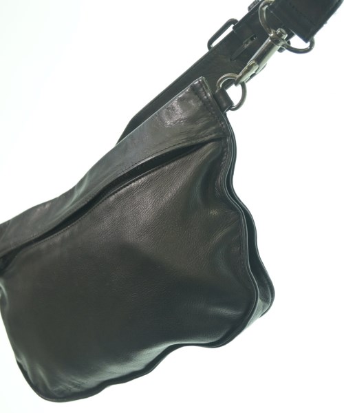 ISSEY MIYAKE（イッセイミヤケ）ショルダーバッグ 黒 サイズ:- メンズ/2200620016056