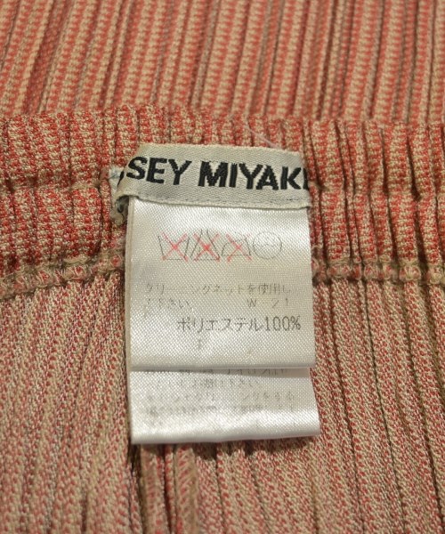 ISSEY MIYAKE（イッセイミヤケ）その他 オレンジ サイズ:M レディース/2200630146163