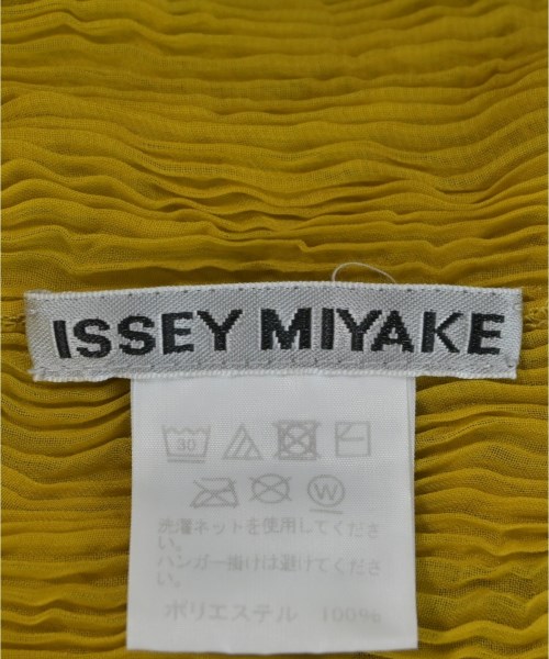 ISSEY MIYAKE（イッセイミヤケ）カジュアルシャツ 黄 サイズ:2(M位) レディース/2200610302053