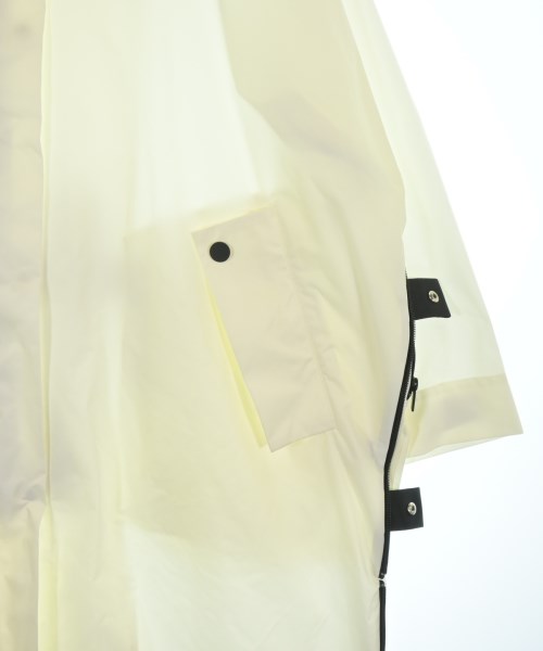 ISSEY MIYAKE（イッセイミヤケ）コート 白 サイズ:2(M位) レディース/2200610534010