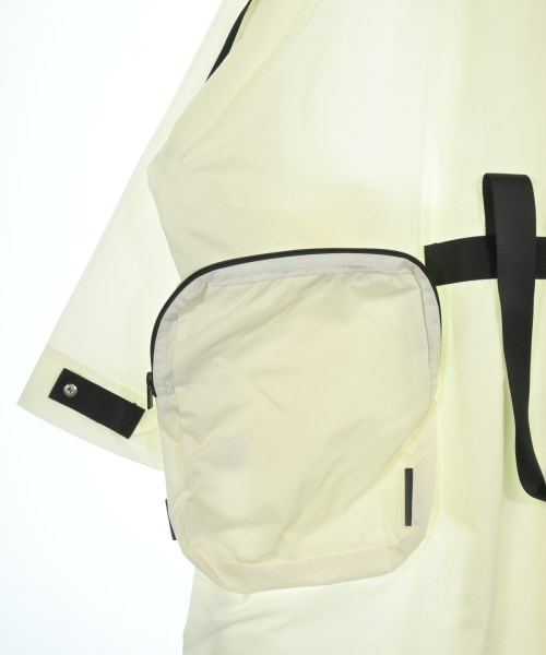 ISSEY MIYAKE（イッセイミヤケ）コート 白 サイズ:2(M位) レディース/2200610534010