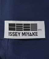 ISSEY MIYAKE（イッセイミヤケ）その他 紺 サイズ:3(L位) レディース/2200610783036