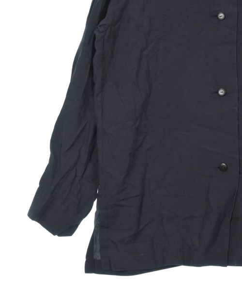 ISSEY MIYAKE（イッセイミヤケ）カジュアルシャツ 紺 サイズ:L レディース/2200610900082