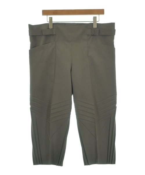イッセイミヤケ(ISSEY MIYAKE)のISSEY MIYAKE クロップドパンツ