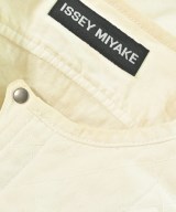 ISSEY MIYAKE（イッセイミヤケ）ライダース 白 サイズ:2(M位) メンズ/2200611226075