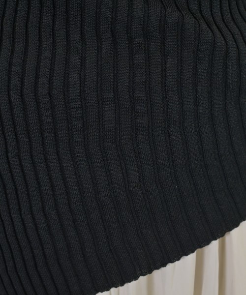 ISSEY MIYAKE（イッセイミヤケ）ニット・セーター 黒 サイズ:2(M位) レディース/2200619208059