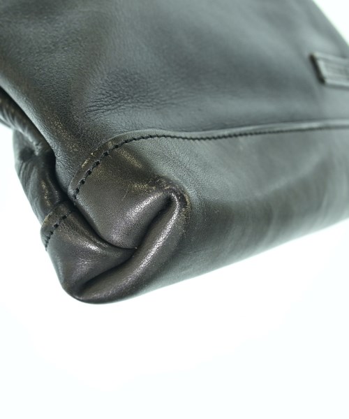 ISSEY MIYAKE（イッセイミヤケ）ハンドバッグ 黒 サイズ:- レディース/2200617334033