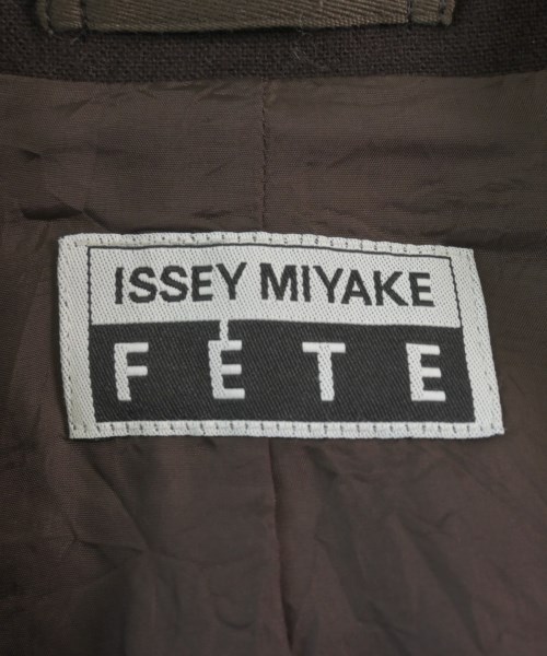 ISSEY MIYAKE FETE（イッセイミヤケフェット）カジュアルジャケット 茶 サイズ:3(L位) レディース/2200619658038