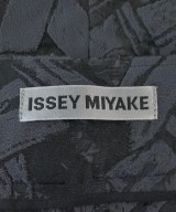 ISSEY MIYAKE（イッセイミヤケ）その他 グレー サイズ:2(M位) レディース/2200619658144