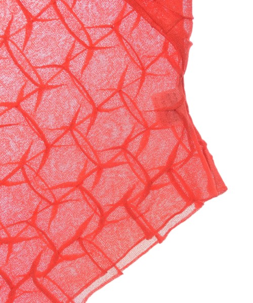 ISSEY MIYAKE（イッセイミヤケ）ニット・セーター ベージュ サイズ:2(M位) レディース/2200620412070